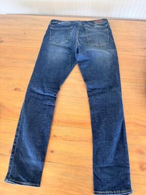Articles of society, Jean size 29
